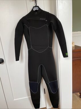 Patagonia Black Full-Body Wetsuit with Knee Panels